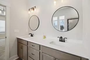 11134 Snider Rd, Symmes Township, OH 45249 - Photo 16