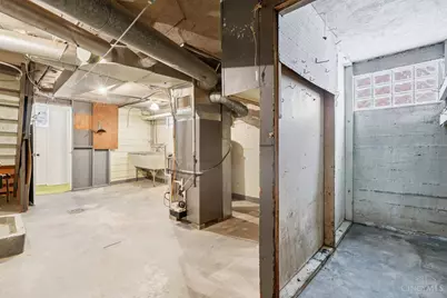 2806 Losantiridge, Columbia Township, OH 45213 - Photo 28