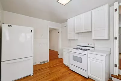 2806 Losantiridge, Columbia Township, OH 45213 - Photo 14