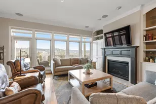 1464 Riverside Dr, Cincinnati, OH 45202 - Photo 4