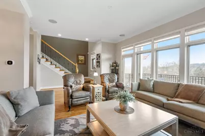 1464 Riverside Drive, Cincinnati, OH 45202 - Photo 6