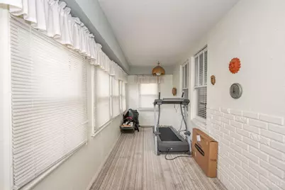 1118 Burns Avenue, Cincinnati, OH 45215 - Photo 18