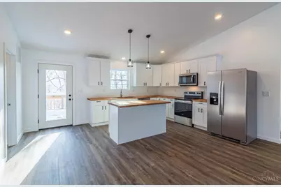 4060 Brier Ridge Road, Liberty Twp, OH 45693 - Photo 14