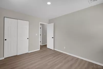 290 Nelson Lane, Cincinnati, OH 45246 - Photo 22