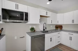 290 Nelson Ln, Cincinnati, OH 45246 - Photo 4