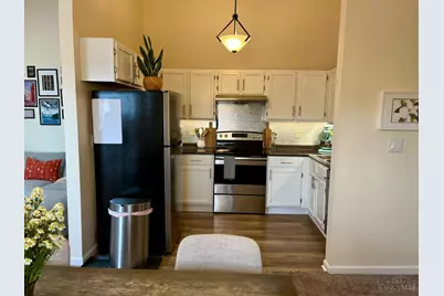 9512 Woodland Hills Drive, West Chester, OH 45011 - Photo 12