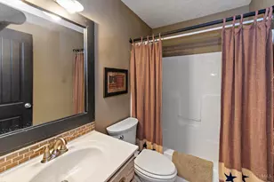 84 W Mill St, Springboro, OH 45066 - Photo 22