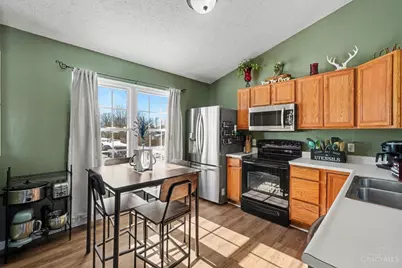 317 Robin Avenue, Mount Orab, OH 45154 - Photo 8