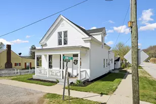 210 John St, Higginsport, OH 45131 - Photo 4