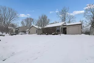 7109 Woodridge Dr, Anderson Township, OH 45230 - Photo 2
