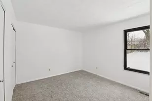 7109 Woodridge Dr, Anderson Township, OH 45230 - Photo 20