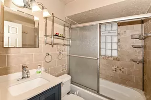 3921 Cedarwood, Cincinnati, OH 45213 - Photo 8