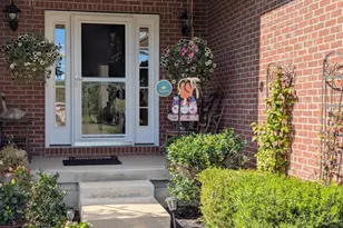 415 Brookhurst Dr, Monroe, OH 45050 - Photo 8