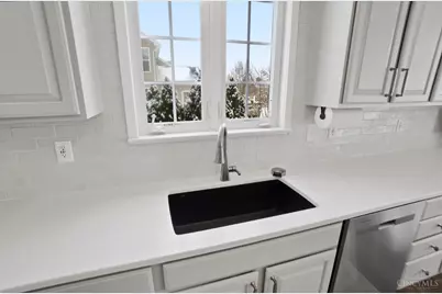 130 Wells Drive, Springboro, OH 45066 - Photo 22