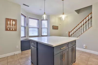 915 Sharkey Lane, Cincinnati, OH 45206 - Photo 14