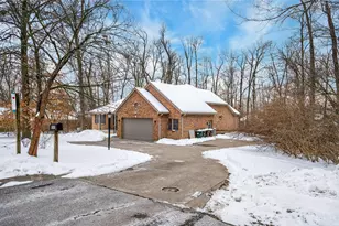 4365 Classic Dr, Blue Ash, OH 45241 - Photo 44