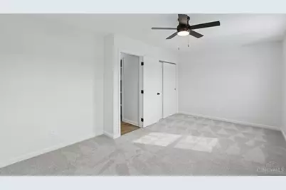 951 Villa View Court #951, Delhi Township, OH 45238 - Photo 12