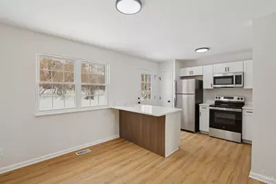 951 Villa View Court #951, Delhi Township, OH 45238 - Photo 6