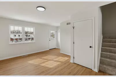 951 Villa View Court #951, Delhi Township, OH 45238 - Photo 2