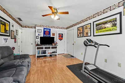 9832 Mad River, Union Twp, OH 45159 - Photo 16