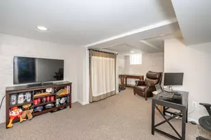 4217 Twenty 8th St, Cincinnati, OH 45209 - Photo 34