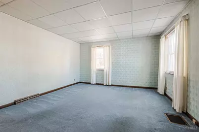 103 W Crest Drive, Reading, OH 45215 - Photo 4