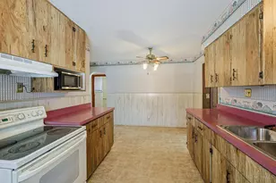 103 W Crest Dr, Reading, OH 45215 - Photo 14