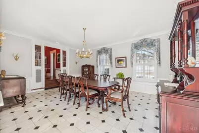 95 E Fountain Avenue, Glendale, OH 45246 - Photo 36