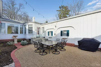 95 E Fountain Avenue, Glendale, OH 45246 - Photo 34