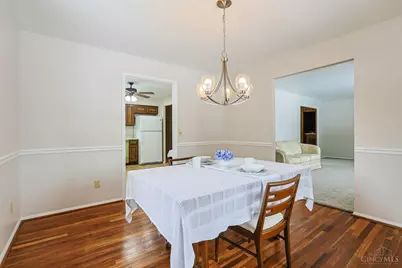 2530 Falconbridge Drive, Cincinnati, OH 45238 - Photo 14