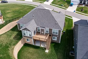 2113 Clough Chase Dr, Anderson Township, OH 45244 - Photo 2