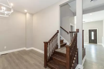 3315 Fairfield Avenue, Cincinnati, OH 45207 - Photo 8