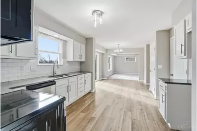 450 Hamilton View Drive, Hamilton, OH 45013 - Photo 22