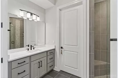 230 Vintage Club Drive #205, Montgomery, OH 45249 - Photo 14