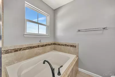 5215 Englewood Drive, Liberty Township, OH 45011 - Photo 16