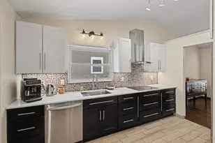 5449 Old Farm Dr, Deerfield Township, OH 45040 - Photo 4