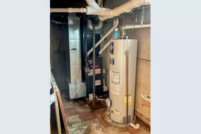 10 Drummond Street, Green Hills, OH 45218 - Photo 16