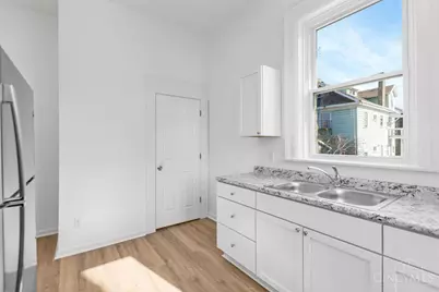 3138 Woodburn Avenue, Cincinnati, OH 45207 - Photo 6
