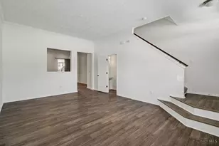 1443 Laurel Park Dr, Cincinnati, OH 45214 - Photo 6