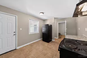 3099 Niagara St, Cincinnati, OH 45251 - Photo 14