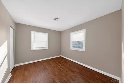 3099 Niagara Street, Cincinnati, OH 45251 - Photo 10