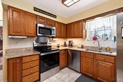 6993 Forest View Court, West Chester, OH 45069 - Photo 10