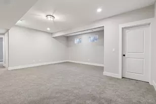 6812 Cork Dr, West Chester, OH 45069 - Photo 72