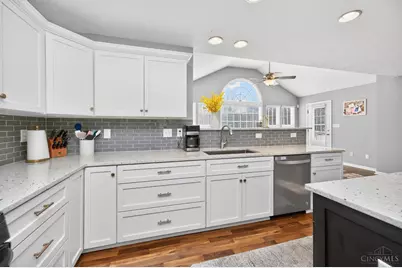 8031 Paradise Cove, Liberty Township, OH 45044 - Photo 12