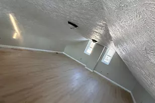 1321 Oxford State Rd, Middletown, OH 45044 - Photo 14