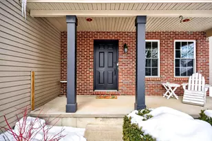 5512 Sunrise View Cir, Liberty Township, OH 45044 - Photo 6