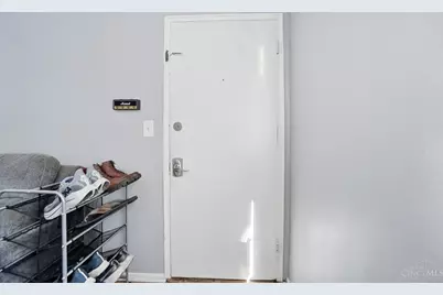 3091 Riddle View Lane, Cincinnati, OH 45220 - Photo 10