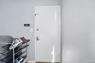 3091 Riddle View Ln, Cincinnati, OH 45220 - Photo 10