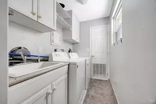 10918 Newmarket Dr, Colerain Township, OH 45251 - Photo 10