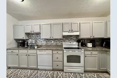 12021 Carrington Lane #208, Loveland, OH 45140 - Photo 16